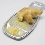 生姜のすりおろし器の選び方を解説！代用品はどんなものがある？