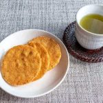みんな大好き醤油せんべい！太りにくい食べ方やおすすめ商品等を解説