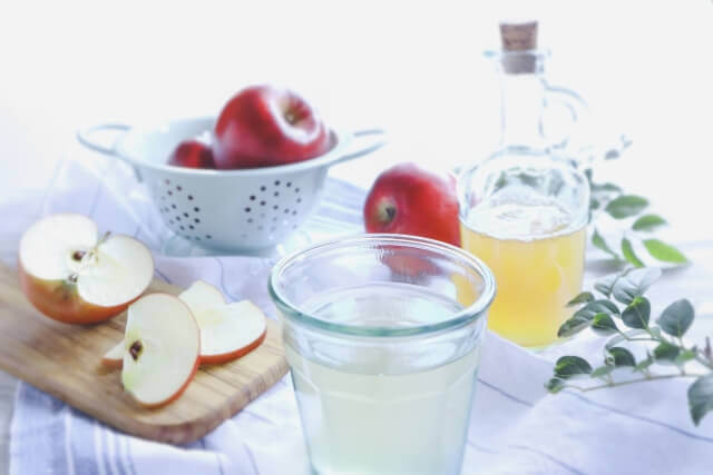 リンゴ酢の賞味期限が切れたらどうなる？保存方法や使い道って？
