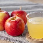 リンゴ酢ダイエット！飲むタイミングは寝る前？効果的な方法とは！？