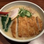 味噌カツラーメン