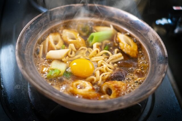 市場 ３袋入 みそ煮込うどんスープの素 １箱 みそ煮込うどん 名古屋名物 粉末スープ