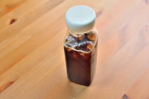 水筒に入ったコーヒー