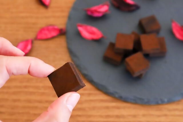 ココナッツオイルで自家製チョコレートを作ろう！簡単レシピをご紹介
