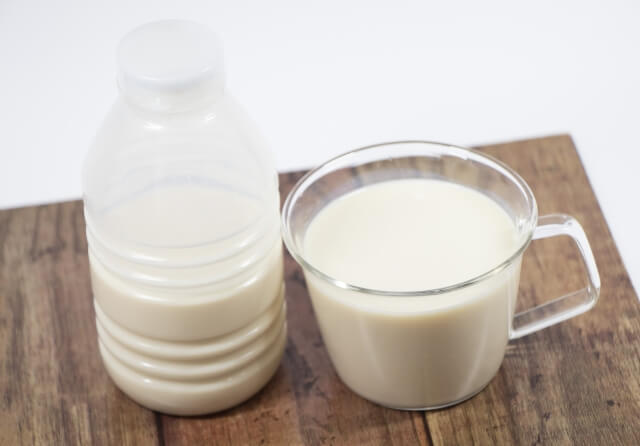 「特濃」の豆乳は普通の豆乳と何が違うの？味や効果を徹底比較！